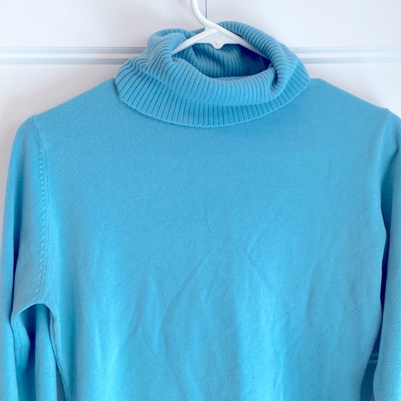 Light blue turtleneck - Picture 2 of 3